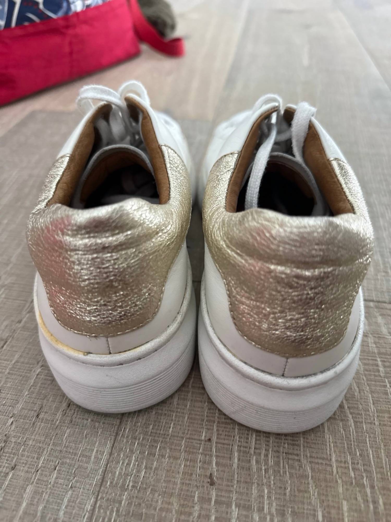 Sofft - Women's Parkyn Sneaker - shoes - sneakers - white