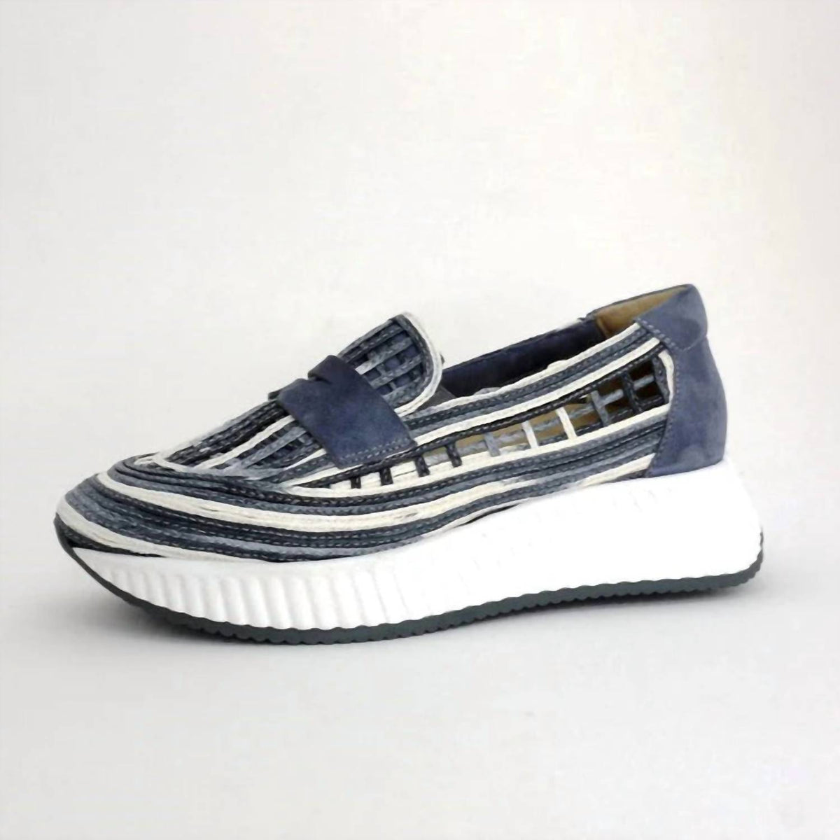 Softwaves - Women's Ardice Loafers