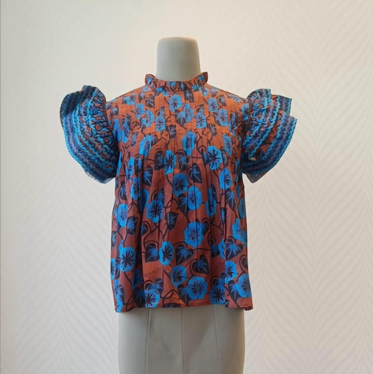 Sohana - Flutter Sleeve Top
