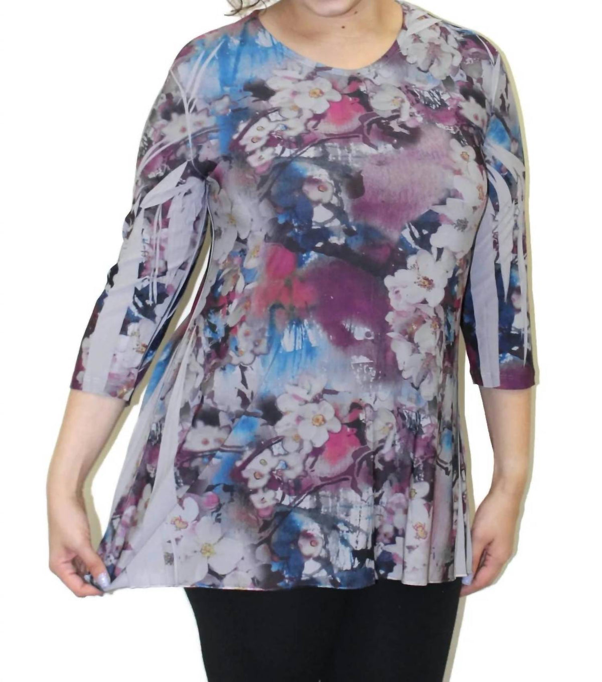 Sole Dione Studio - Floral Bouquet Tunic Top