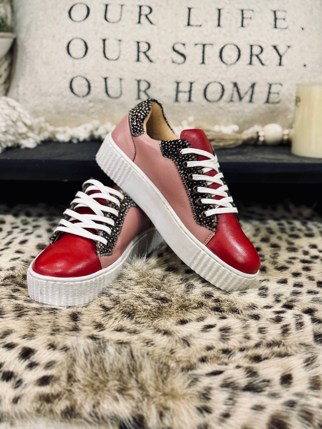 Soruka - Women's Iris Sneakers