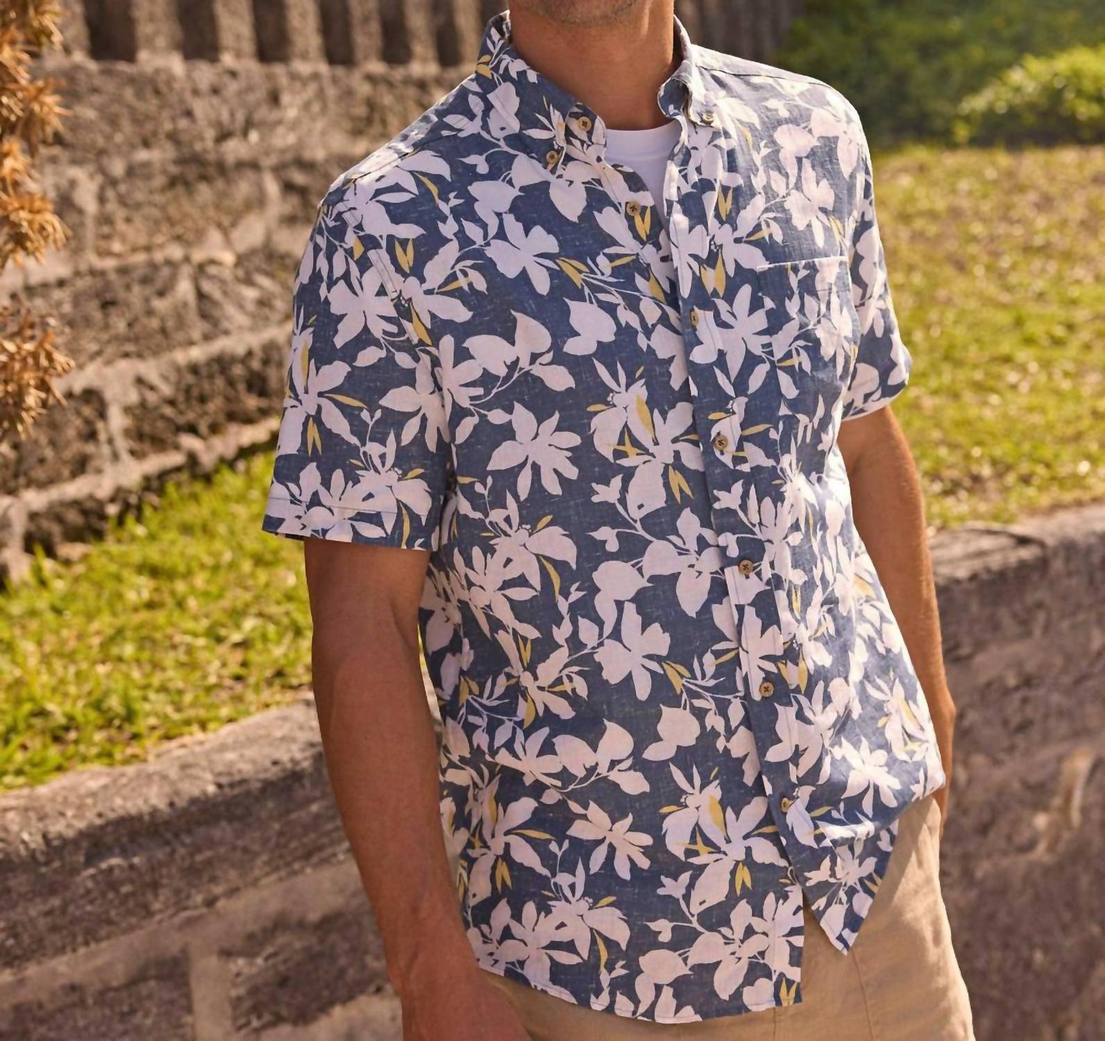 Southern Tide - Blossom Bay Linen Rayon Short Sleeve Sport Shirt - blue - clothing - floral