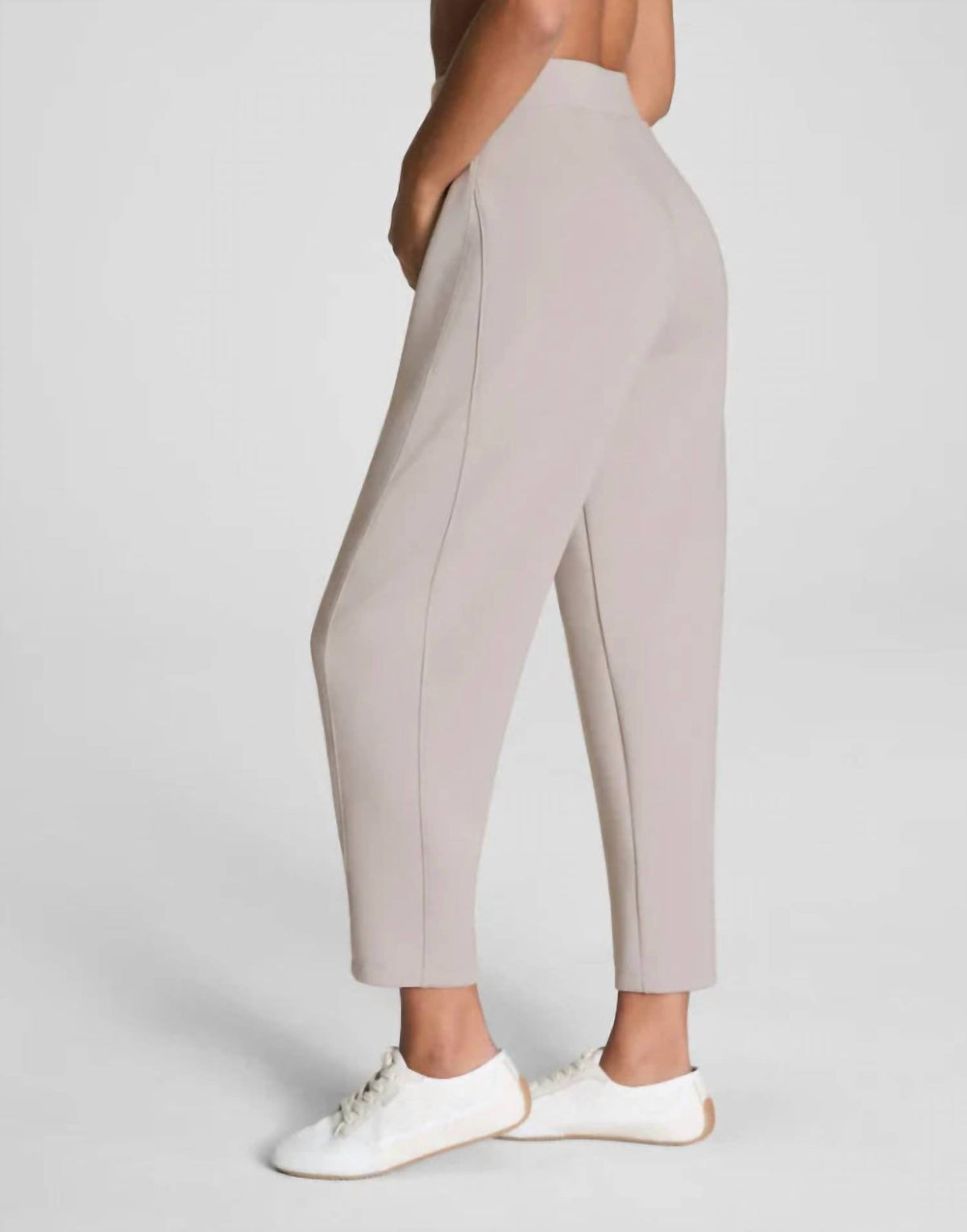 Spanx - Air Essential Barrel Leg Pants
