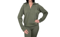 Spanx - Airessentials Half Zip Top