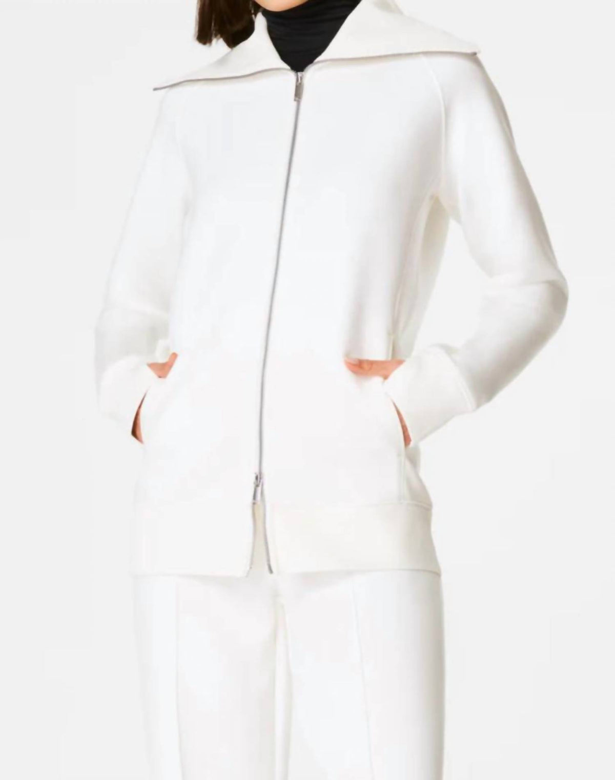 Spanx - AirEssentials Luxe Full Zip Tunic