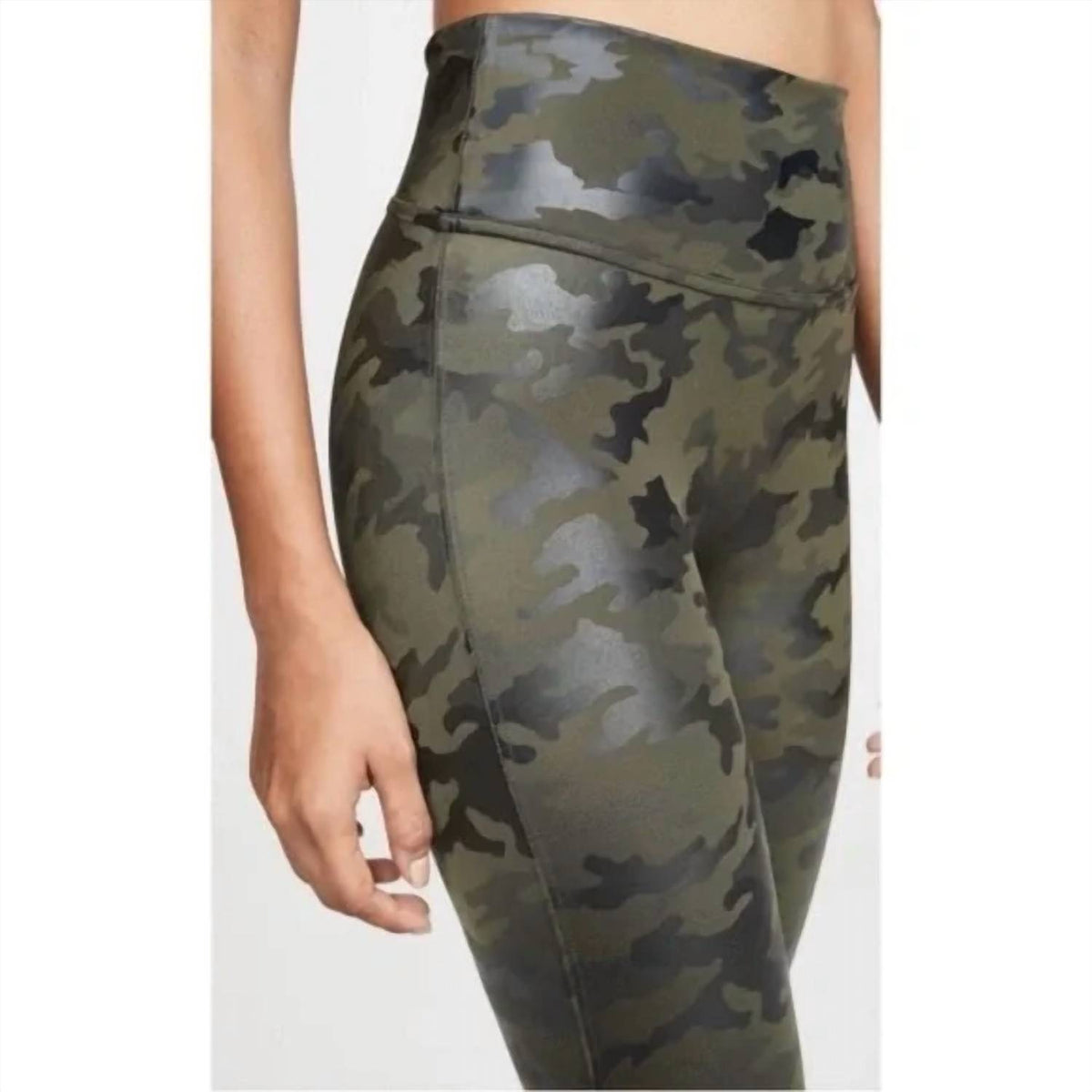 Spanx - Compression Legging With Shiny Finish