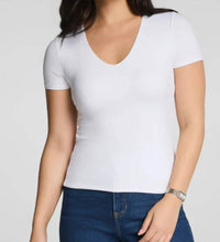 Spanx - Smooth Jersey V-neck Tee