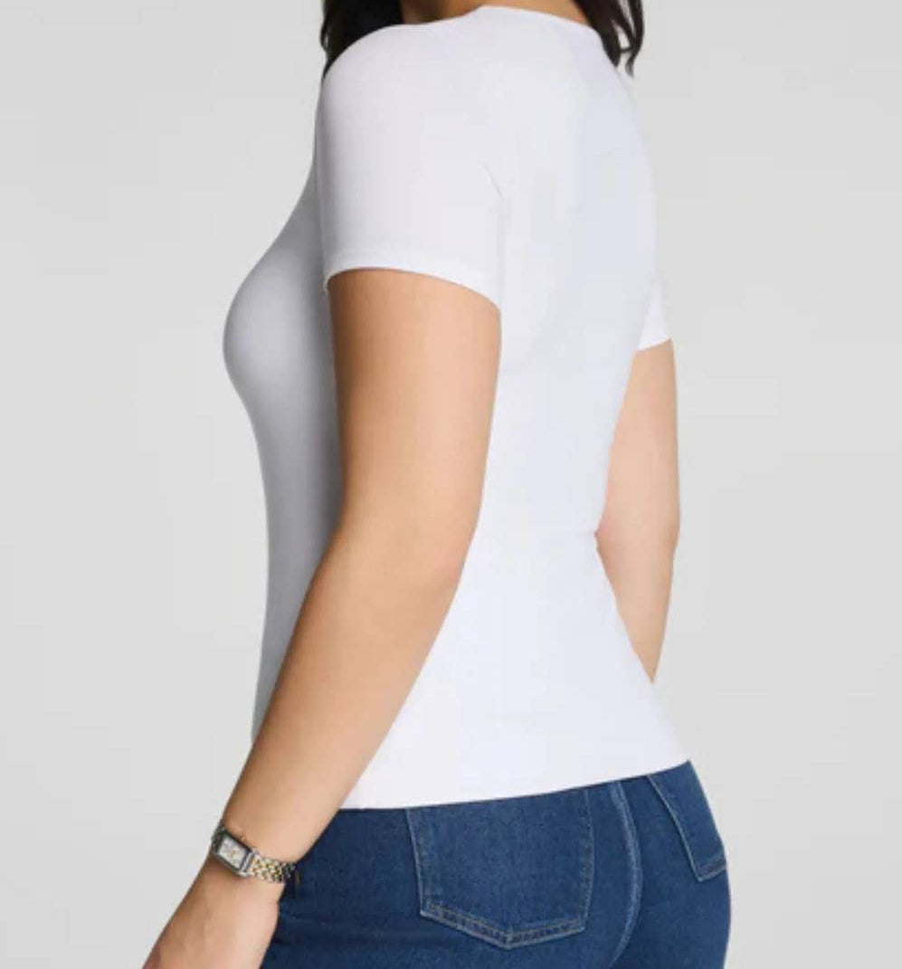 Spanx - Smooth Jersey V-neck Tee