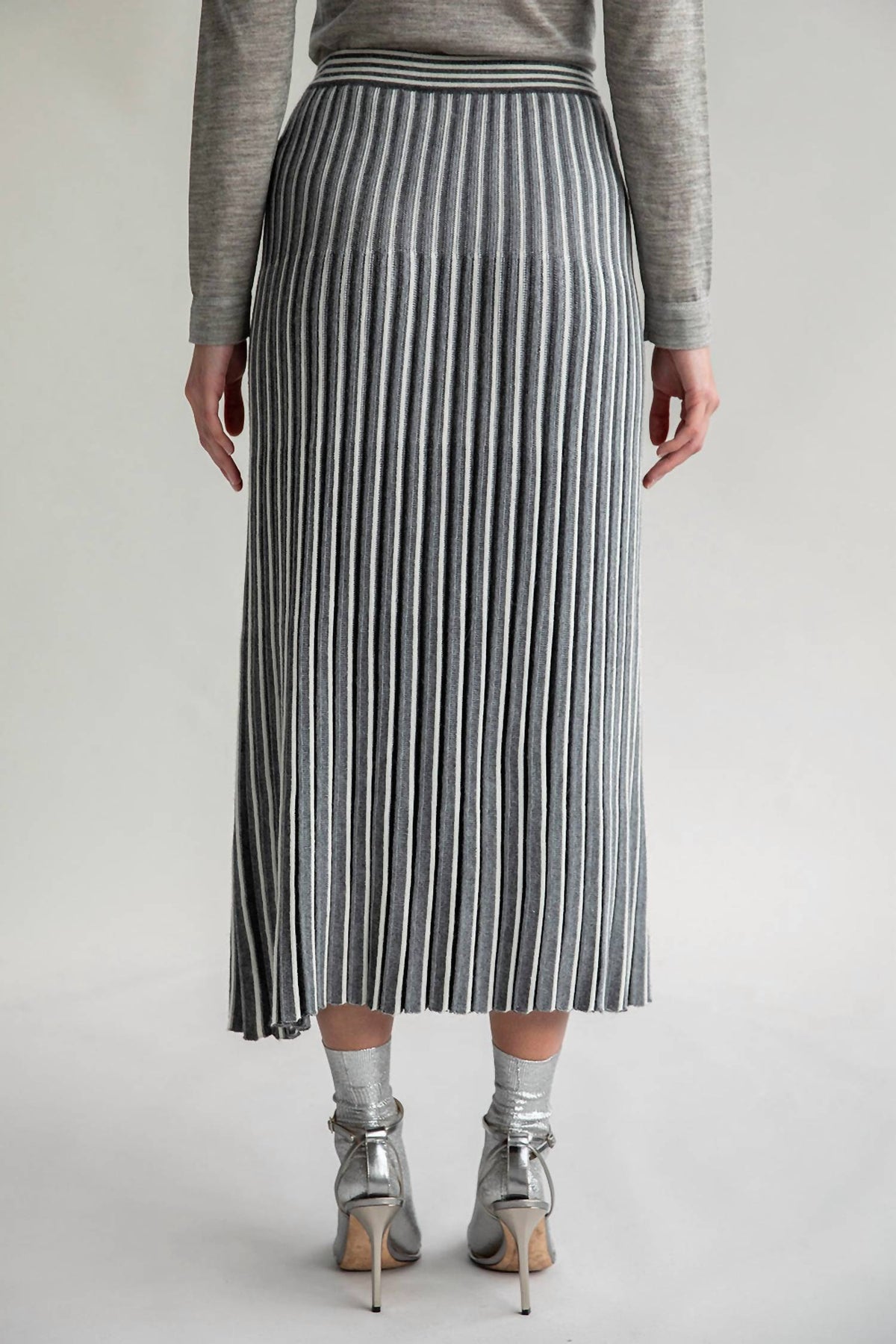 Sskein - Adeline Midi Skirt
