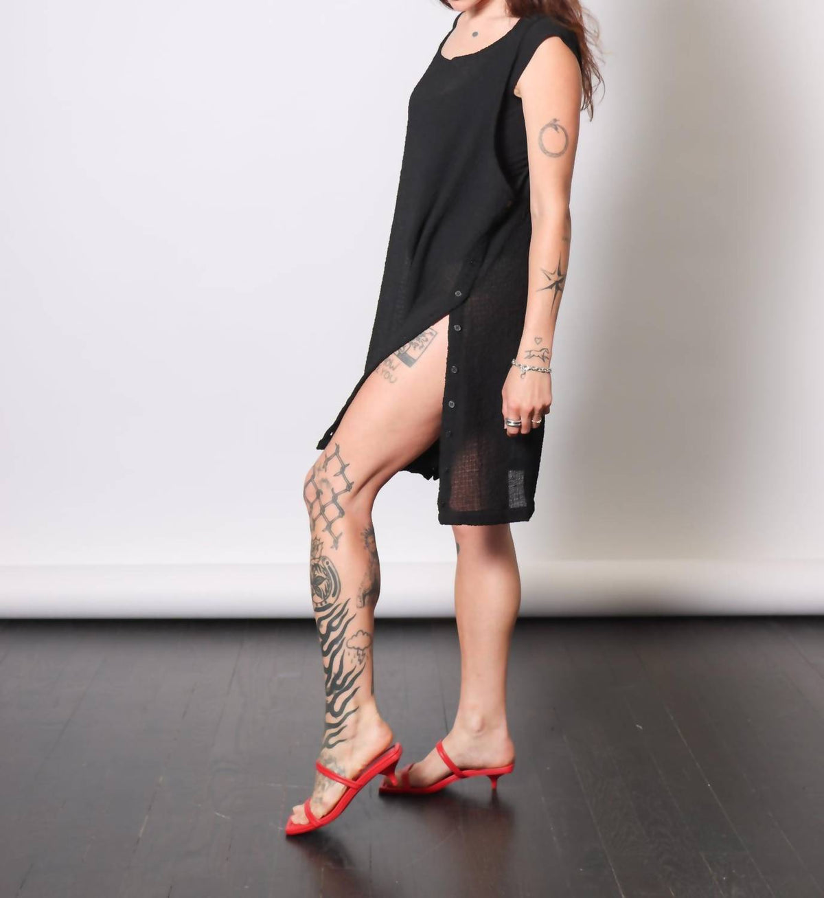St. Agni - Women's Fine Strap Kitten Heel