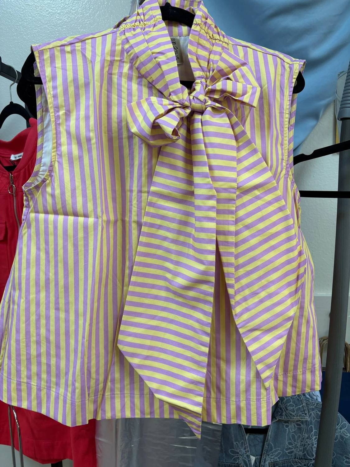 Style U - Tiger Tail Bow Blouse