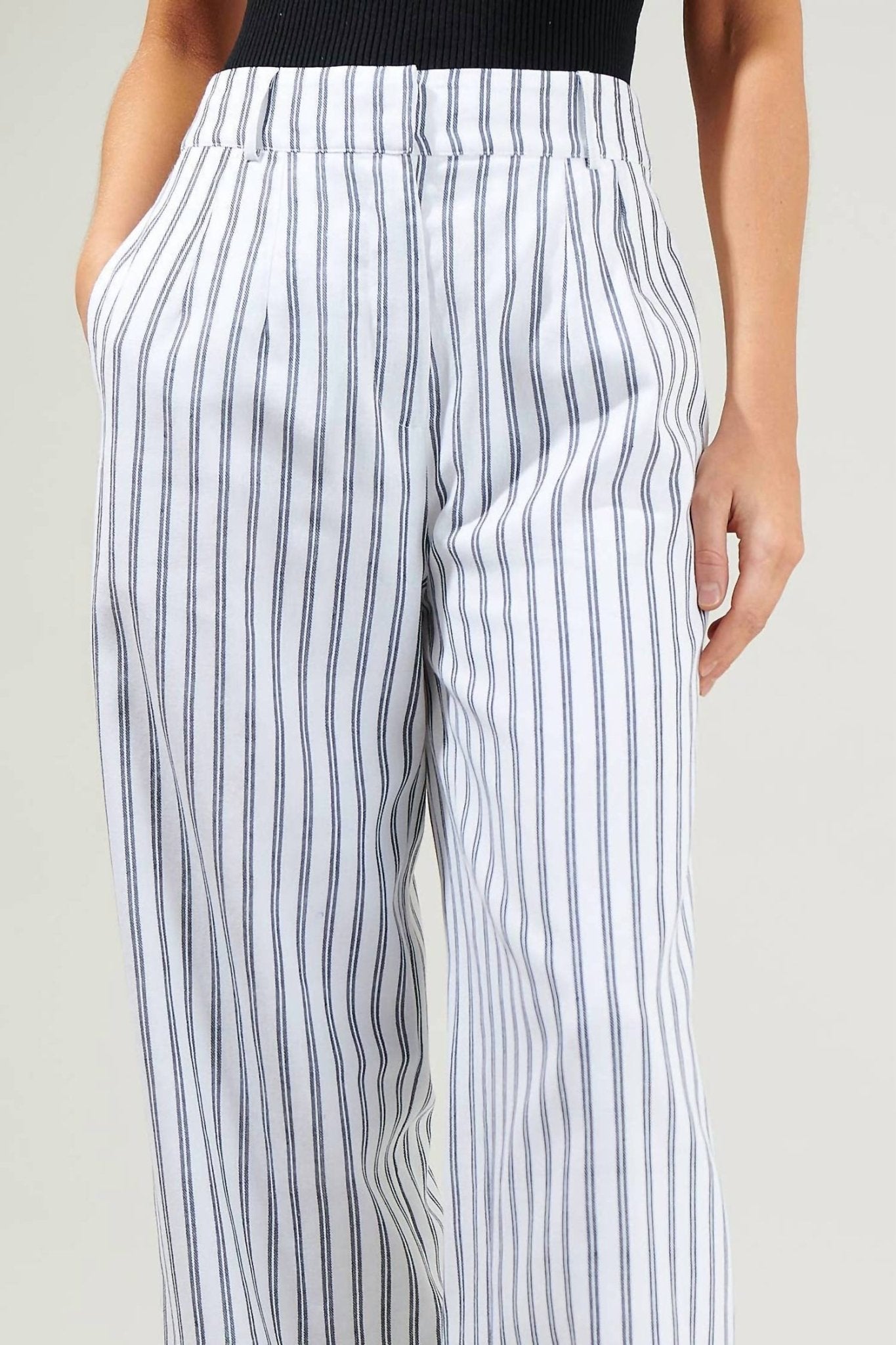 Sugarlips - Arlah Pleated Pants - clothing - joggers - pants