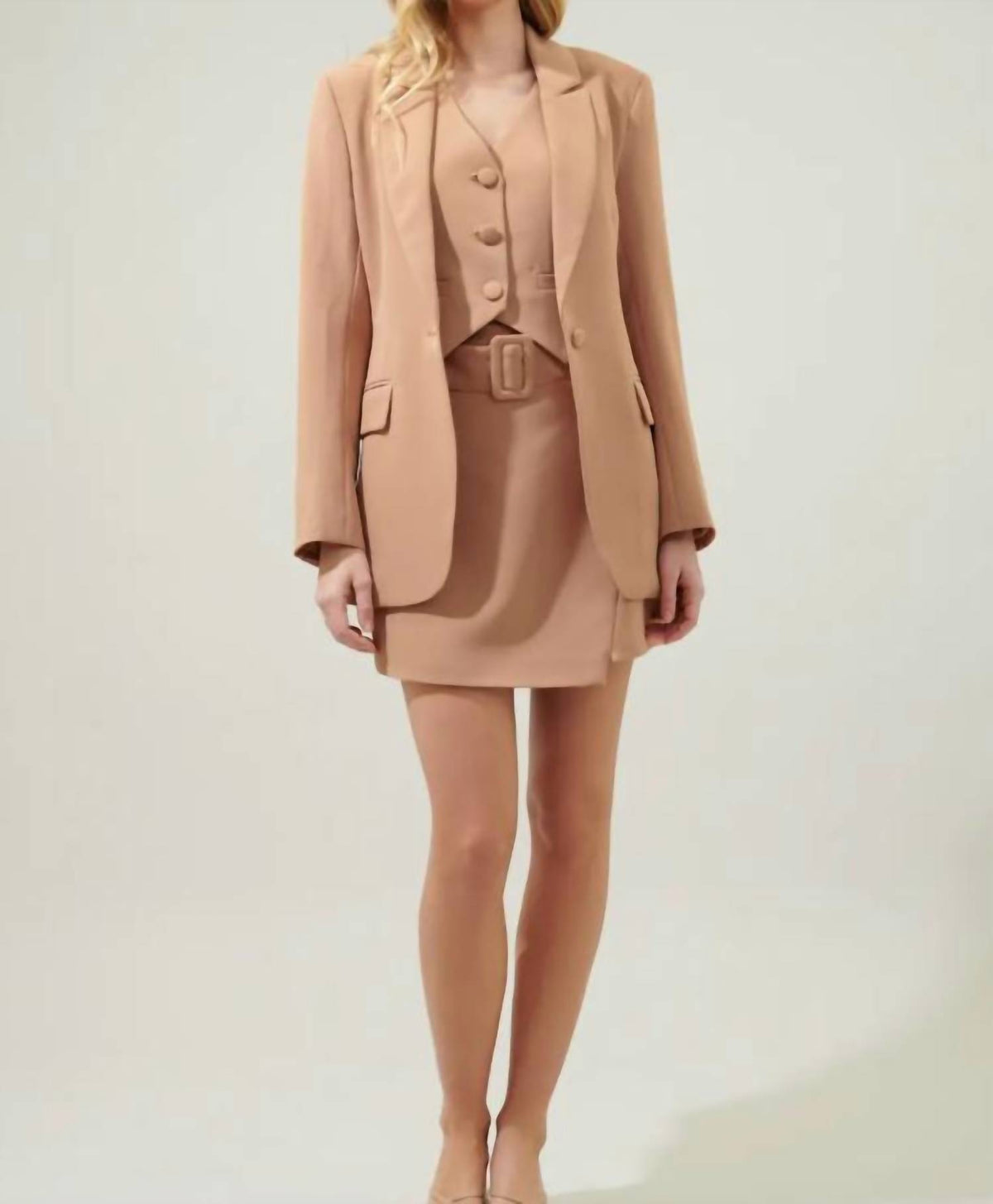 Sugarlips - Chelsea Fitted Single Breasted Blazer