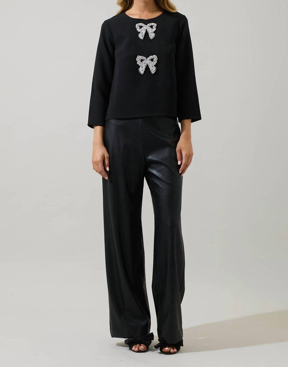 Sugarlips - Kaida Bow Lumie Long Sleeve Top