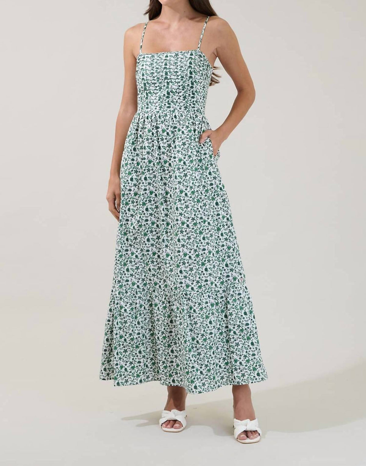 Sugarlips - Sima Pleated Maxi Dress