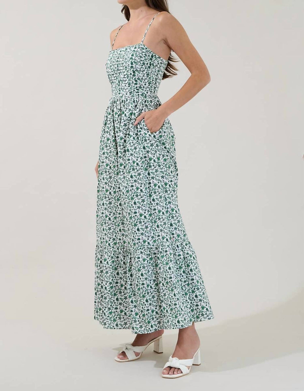 Sugarlips - Sima Pleated Maxi Dress
