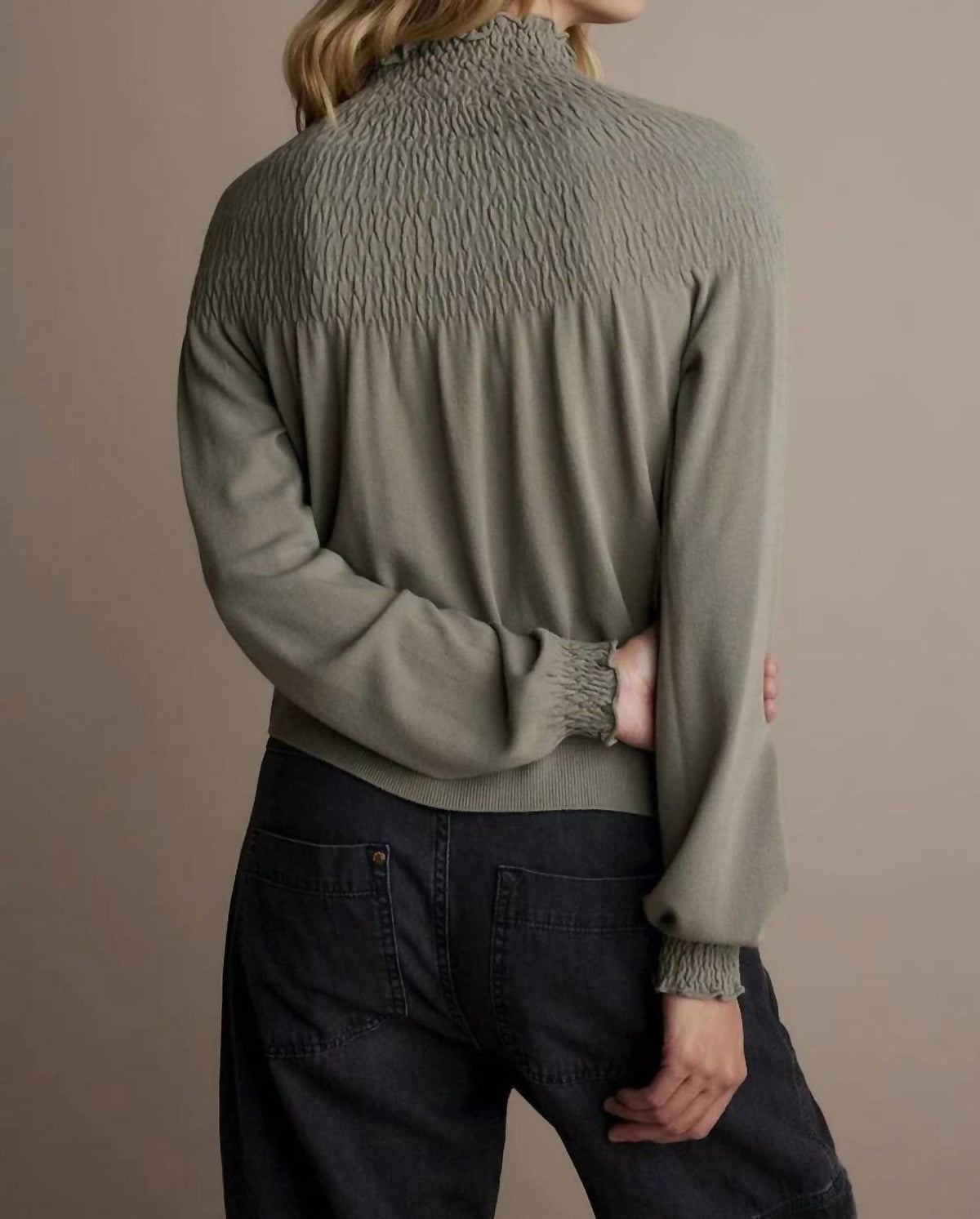 SMOCKED SWEATER