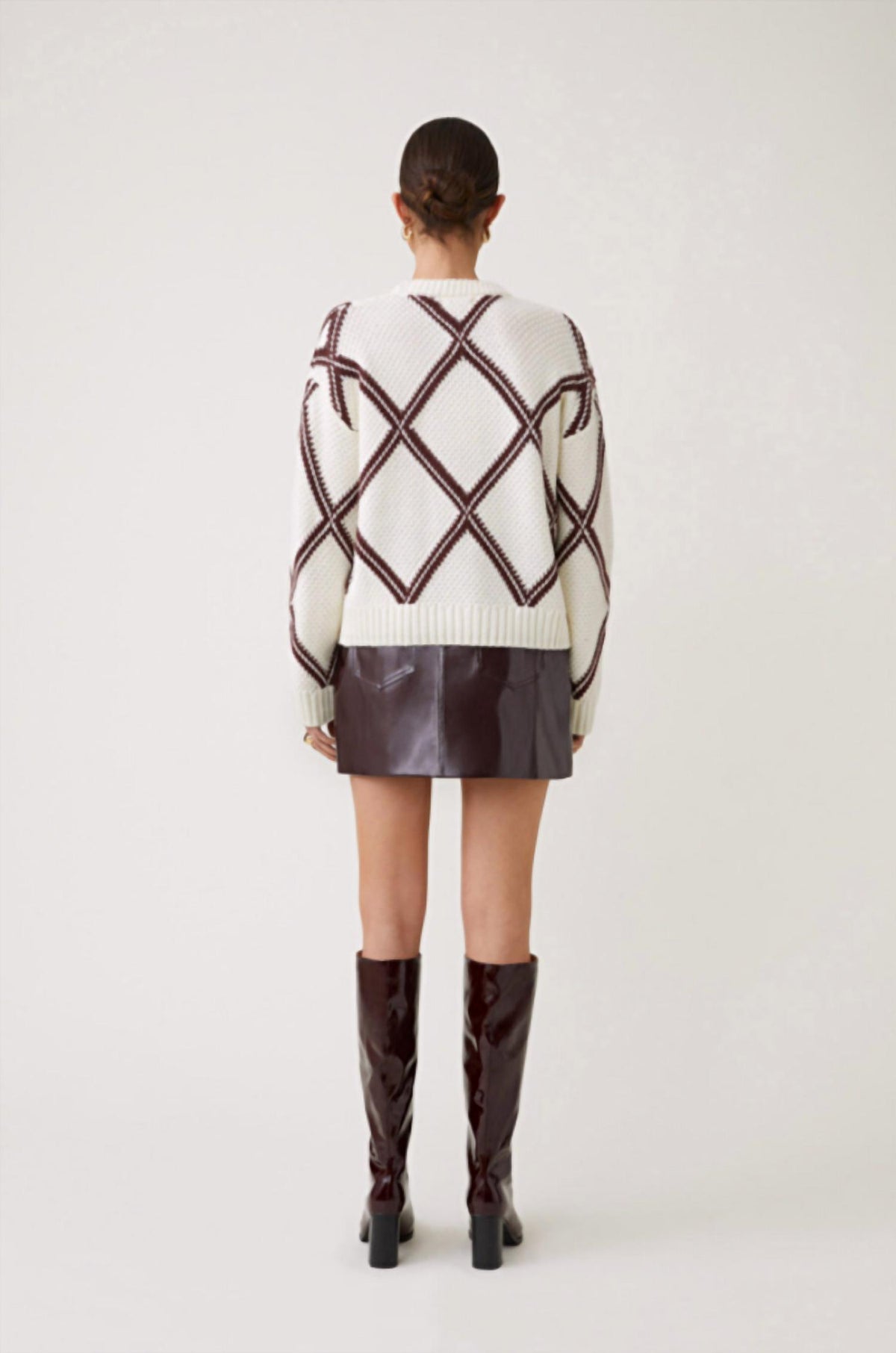 Suncoo - Precha Diamond Pattern Sweater