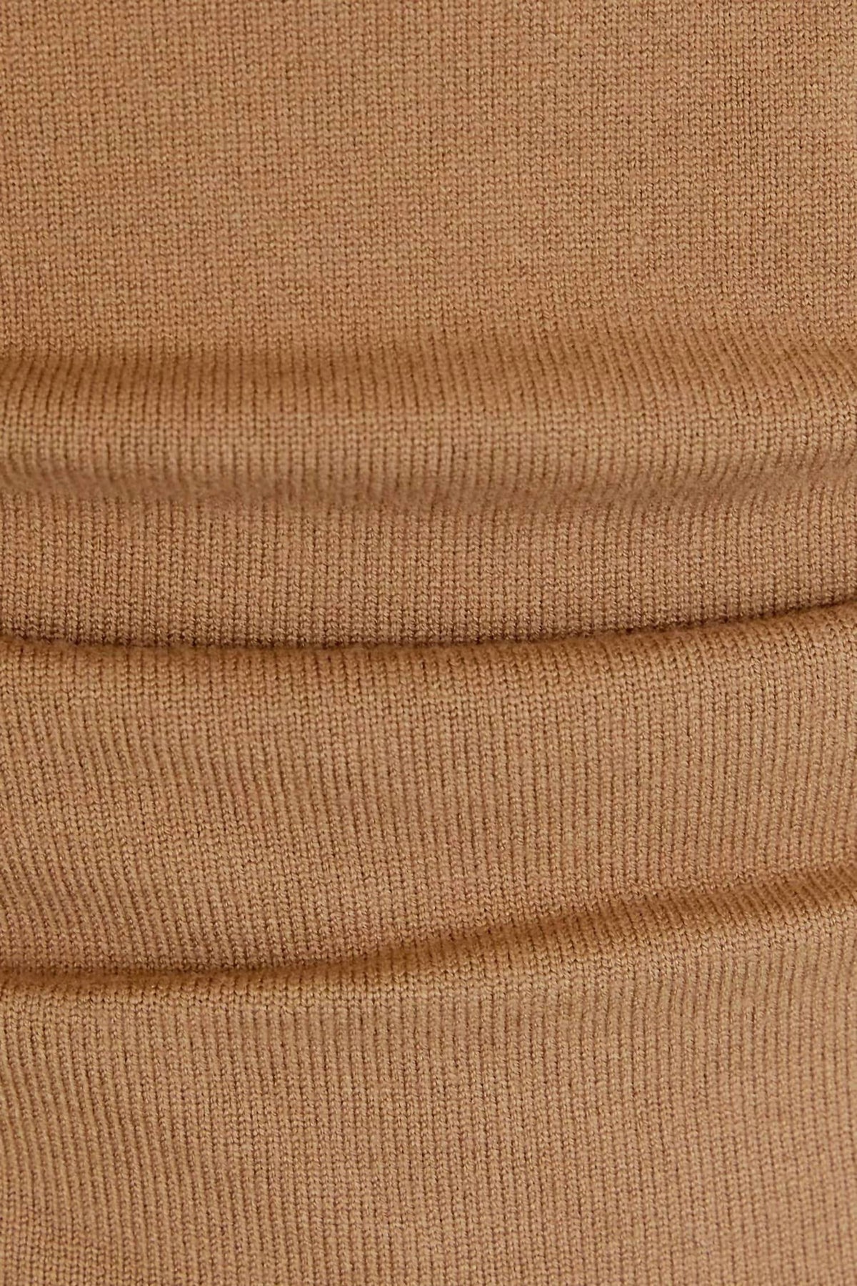 Sunday Edition - Emberly Pleated Top