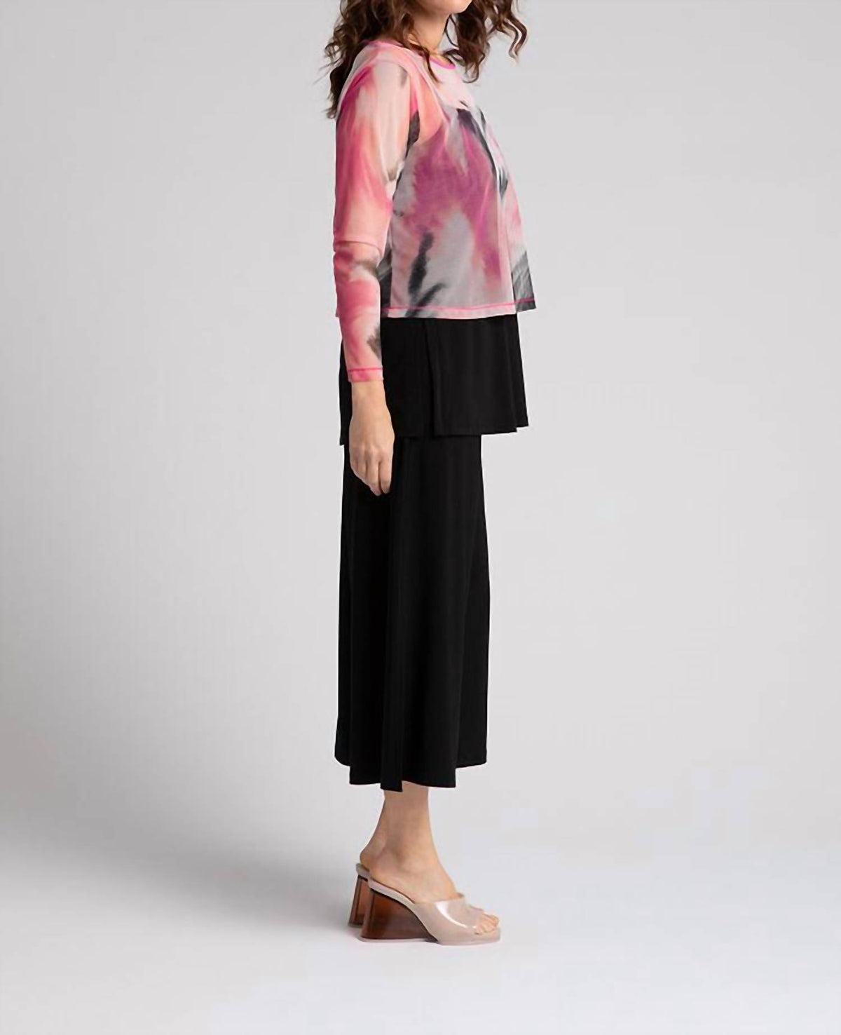 Sympli - Mesh Go To Cropped T Top