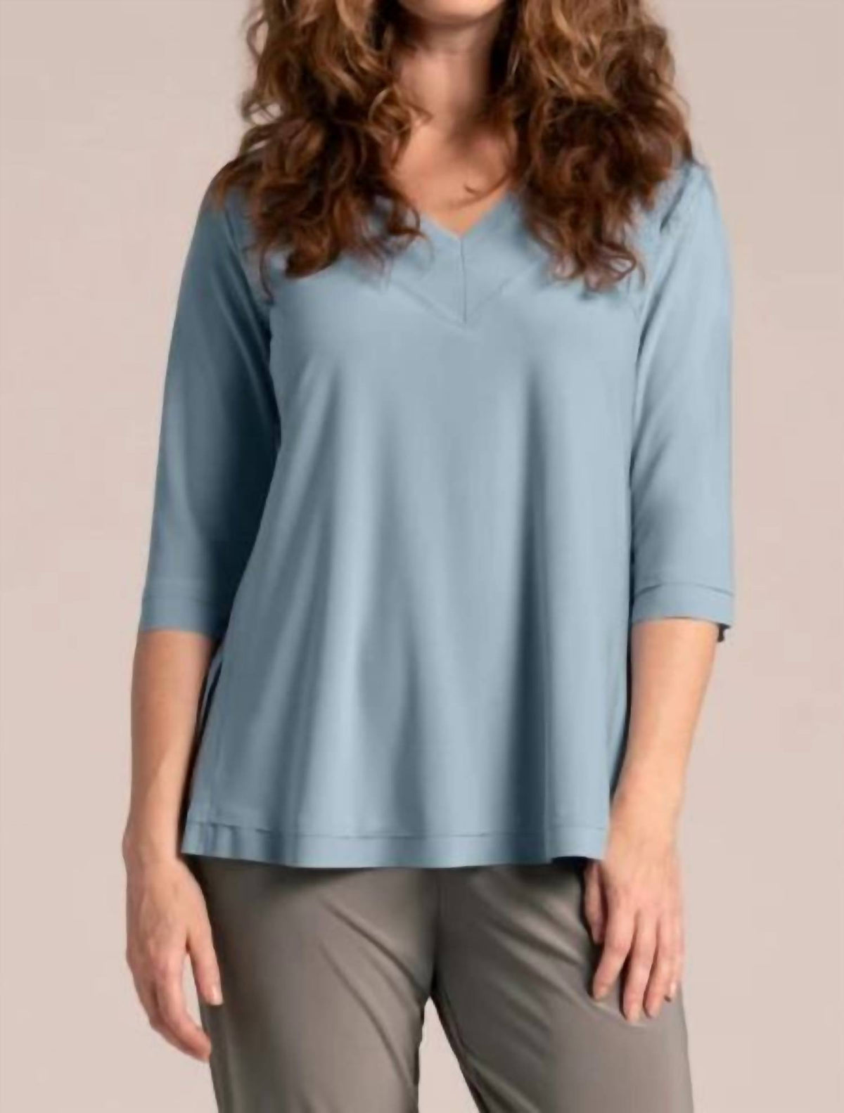 Sympli - Splice V-neck Go To Top