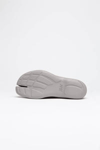 Tabi - Unisex Hightop Sneakers