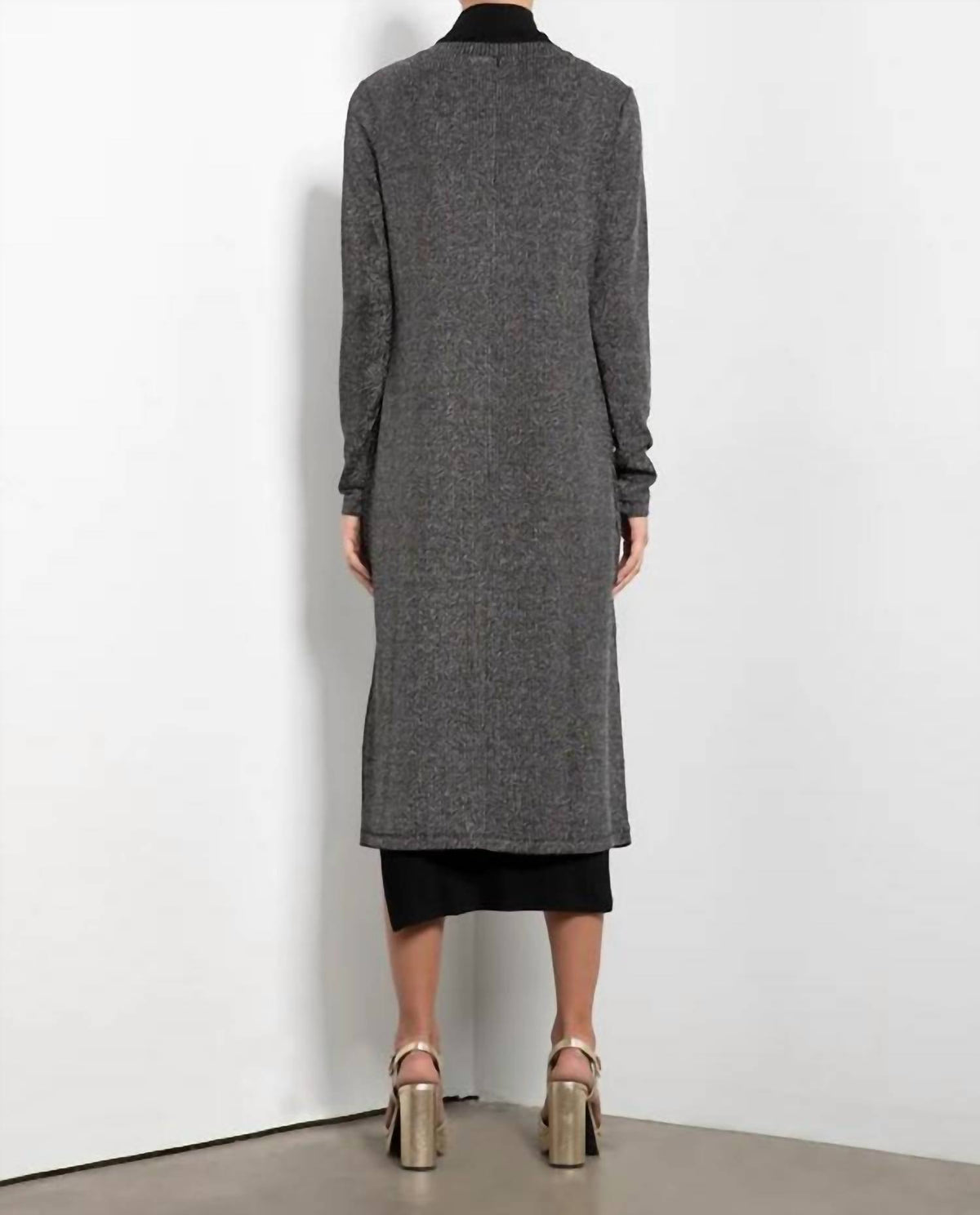 Tart Collections - Jovana Duster
