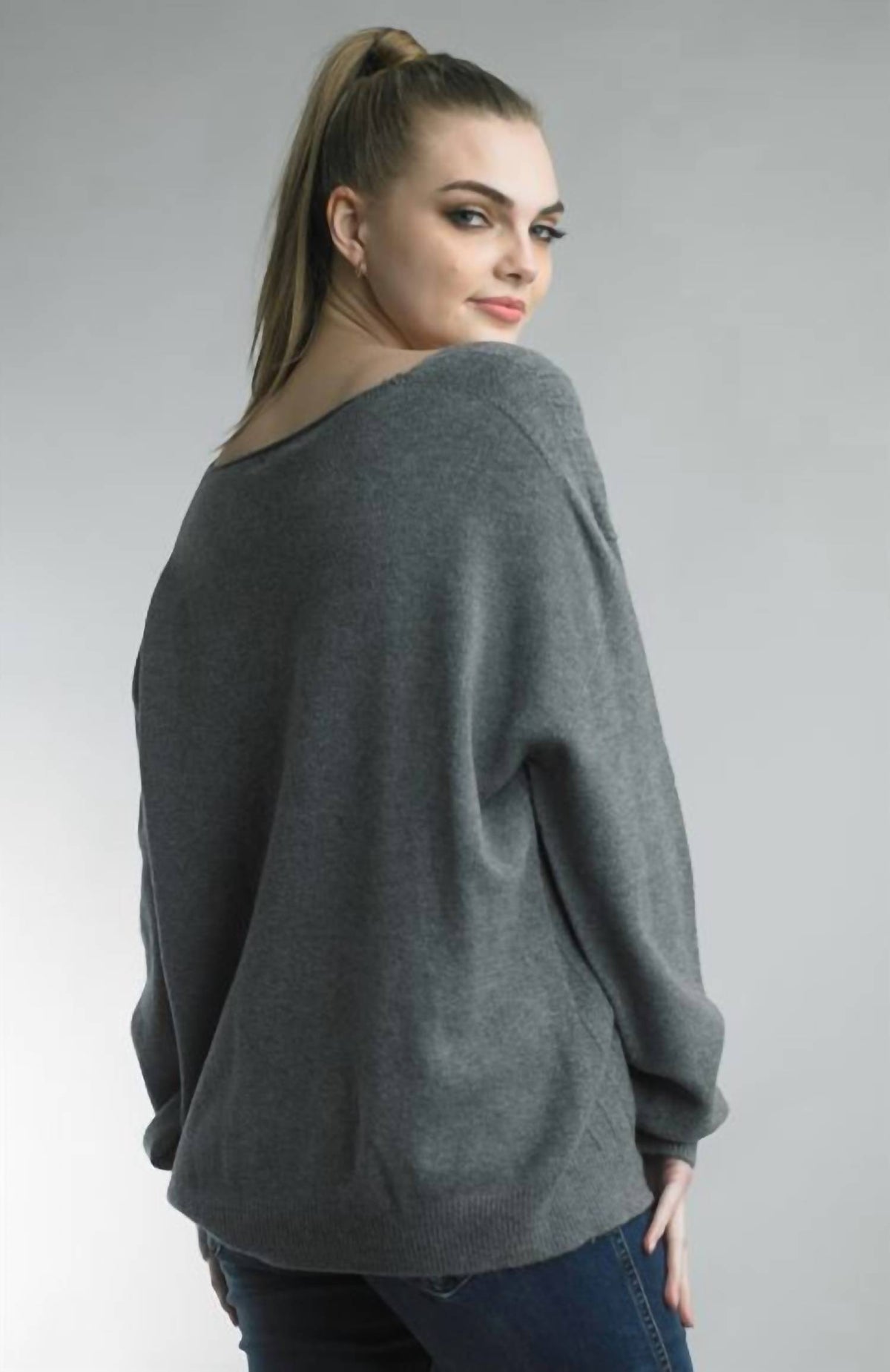 Tempo Paris - V Pattern V-neck Sweater