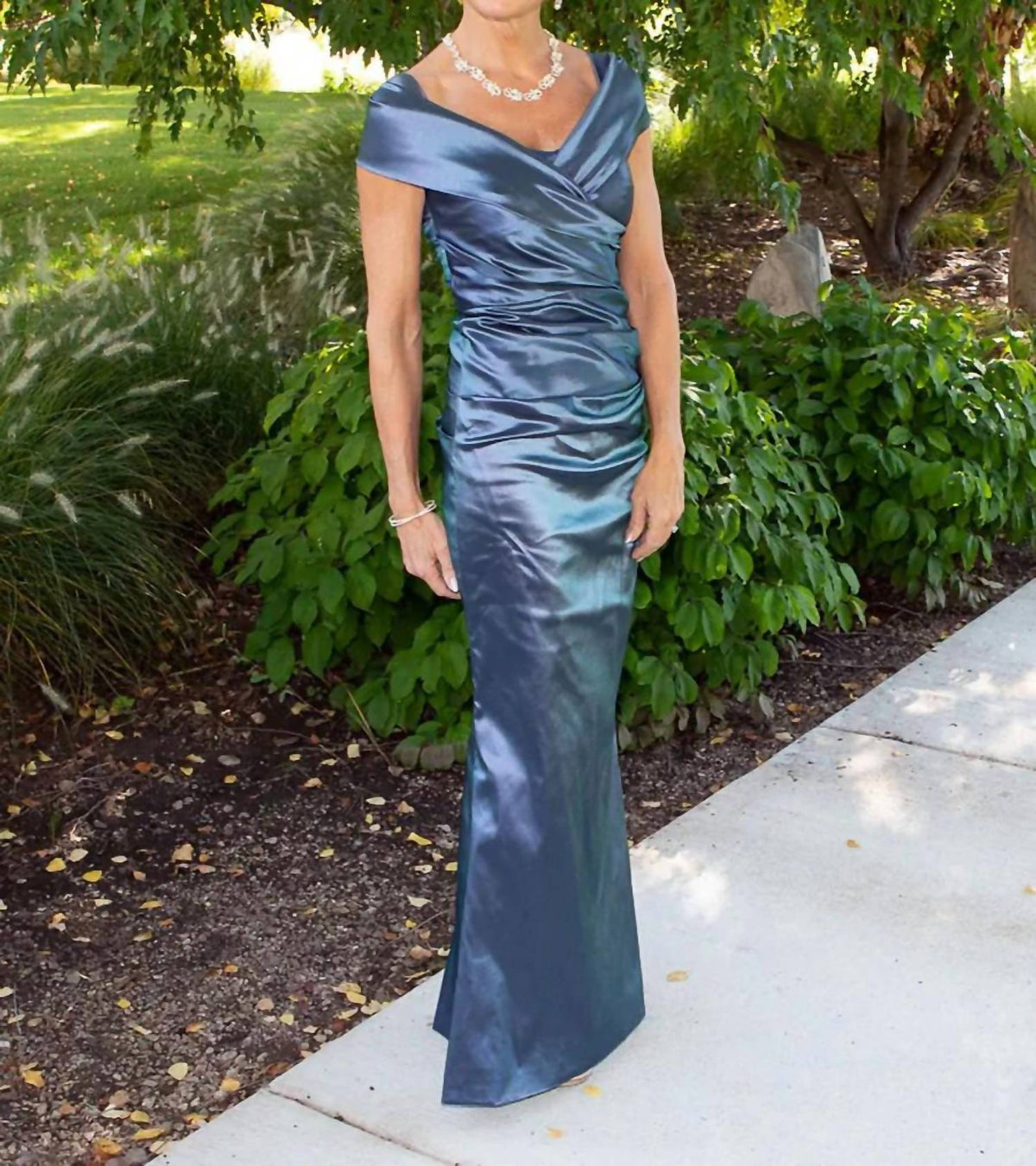 Teri Jon - Off The Shoulder Stretch Portrait Gown