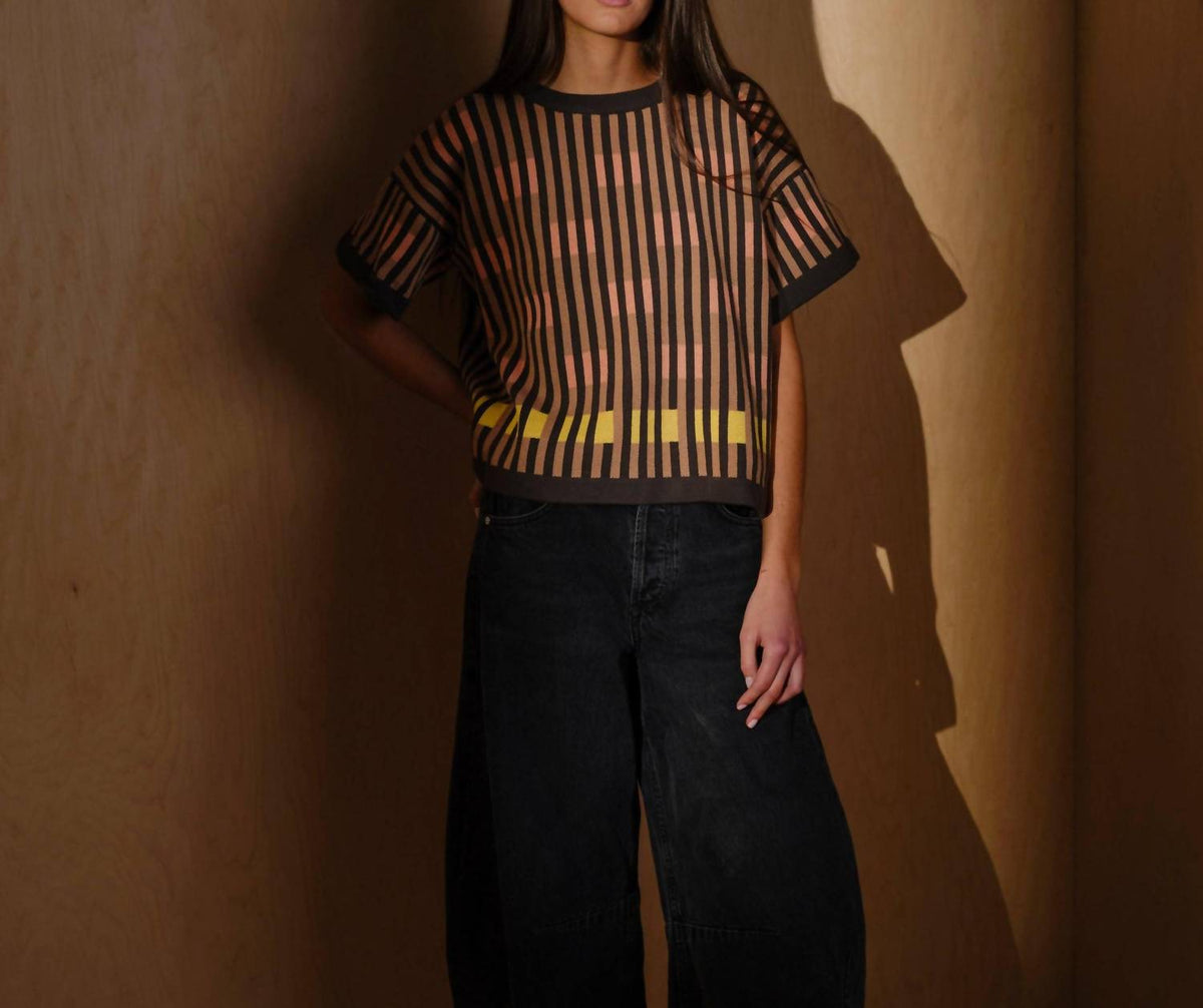 The Endery - Bauhaus Short Sleeve Sweater Tee