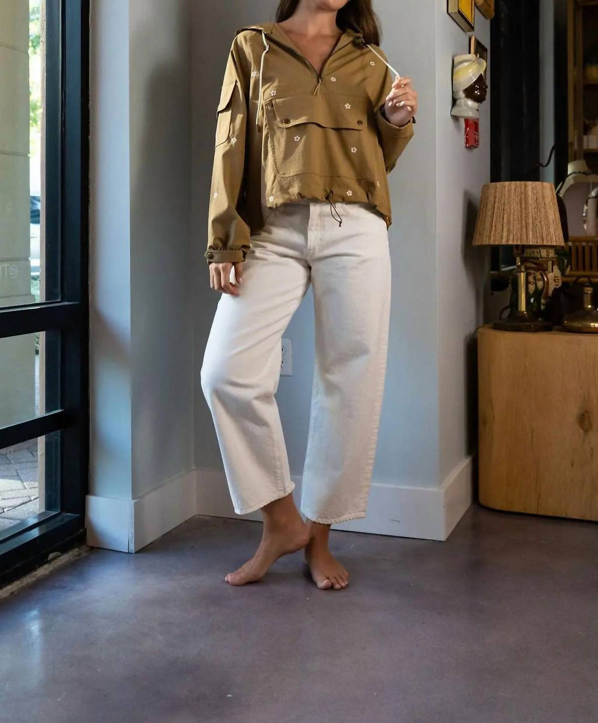 The Great. - Embroidered Cropped Trailhead Pullover