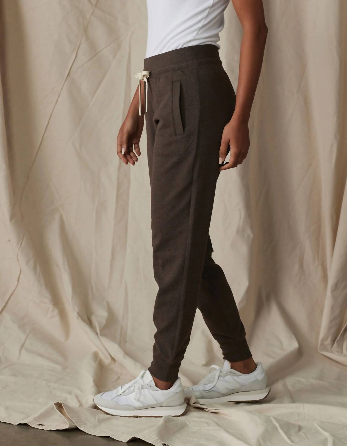 The Normal Brand - Women's Puremeso Everyday Jogger - brown - clothing - cotton - blend