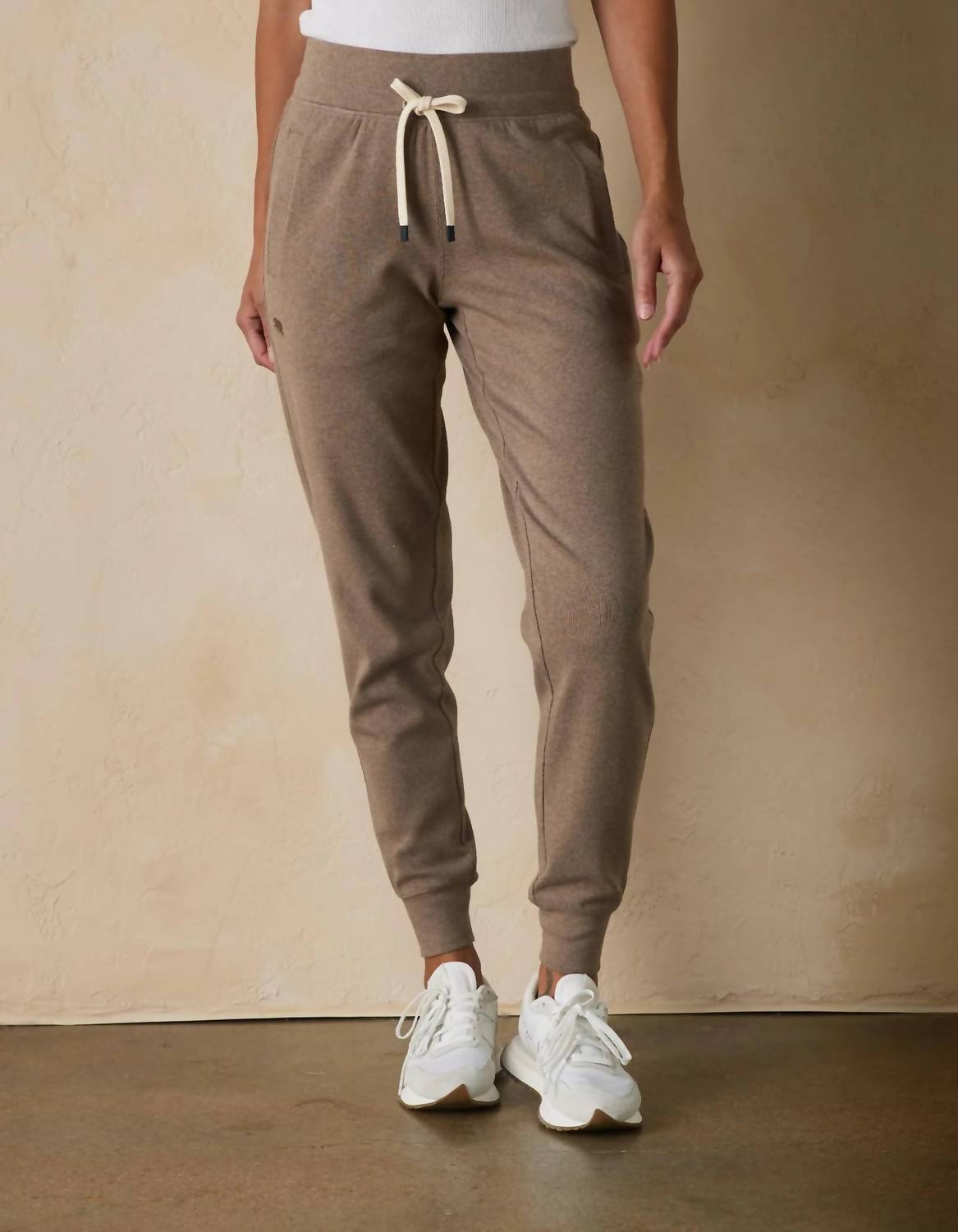 The Normal Brand - Women's Puremeso Everyday Jogger - brown - clothing - cotton - blend