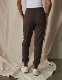 The Normal Brand - Women's Puremeso Everyday Jogger - brown - clothing - cotton - blend