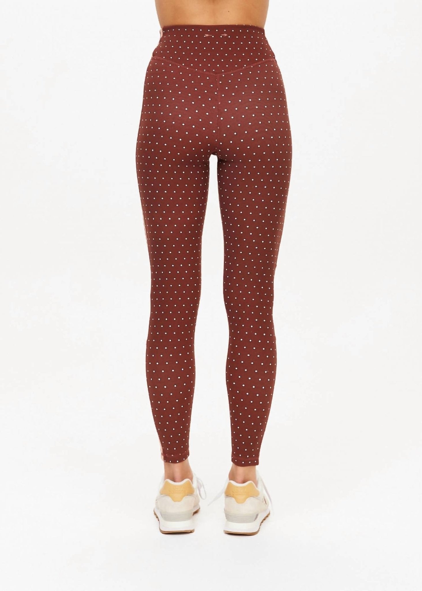 The Upside - MAHO 25IN HIGH RISE MIDI PANT - clothing - joggers - pants