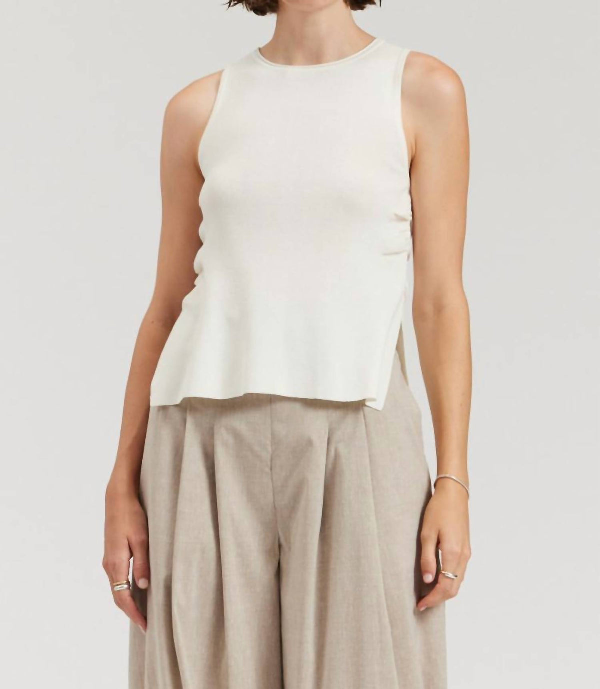 There-Elsewhere - Linen Tank Top