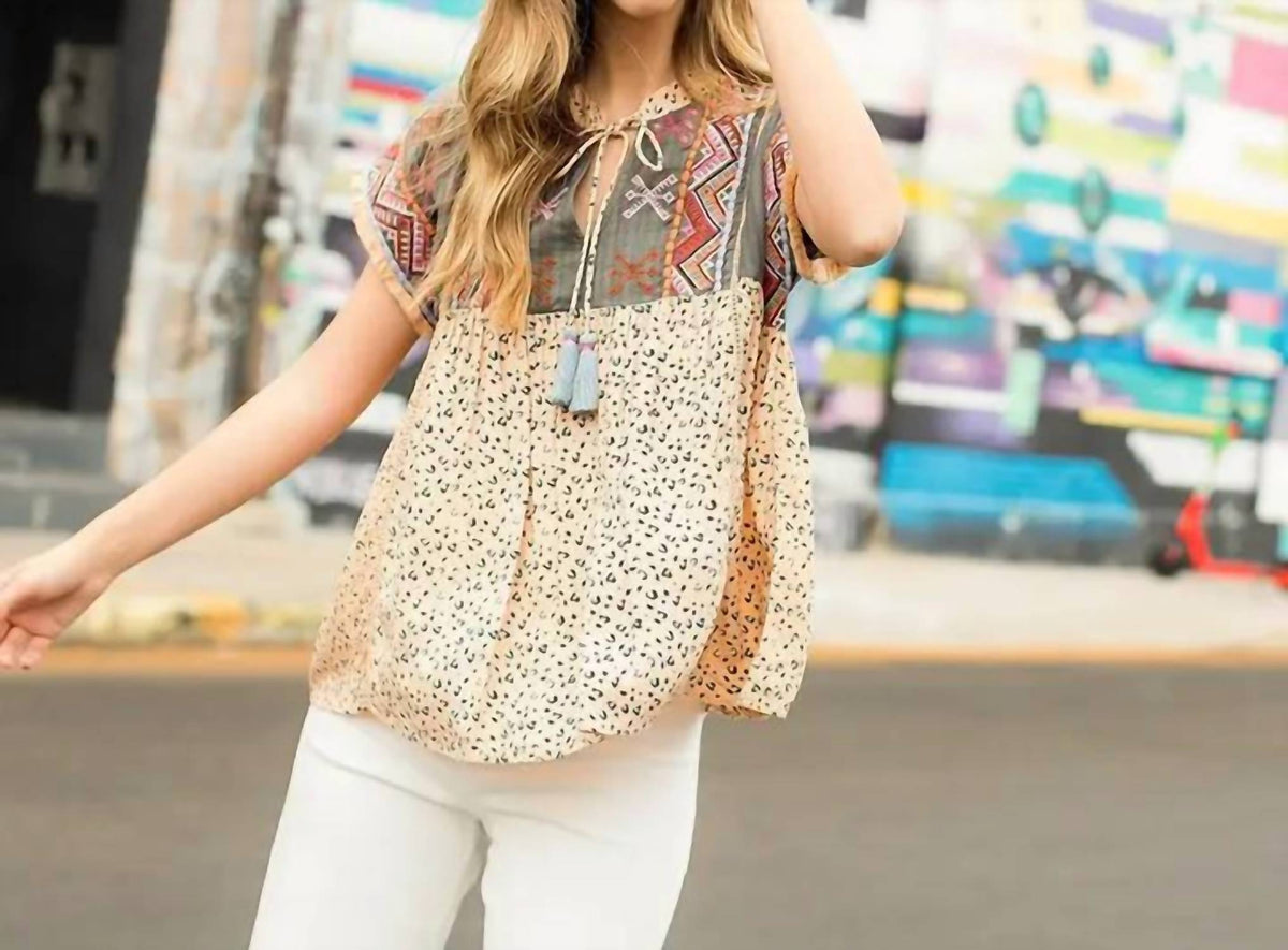 Thml - Embroidered Short Sleeve Top