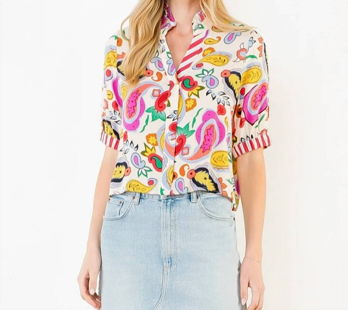 Thml - Printed V-Neck Button Stripe Cuff Top