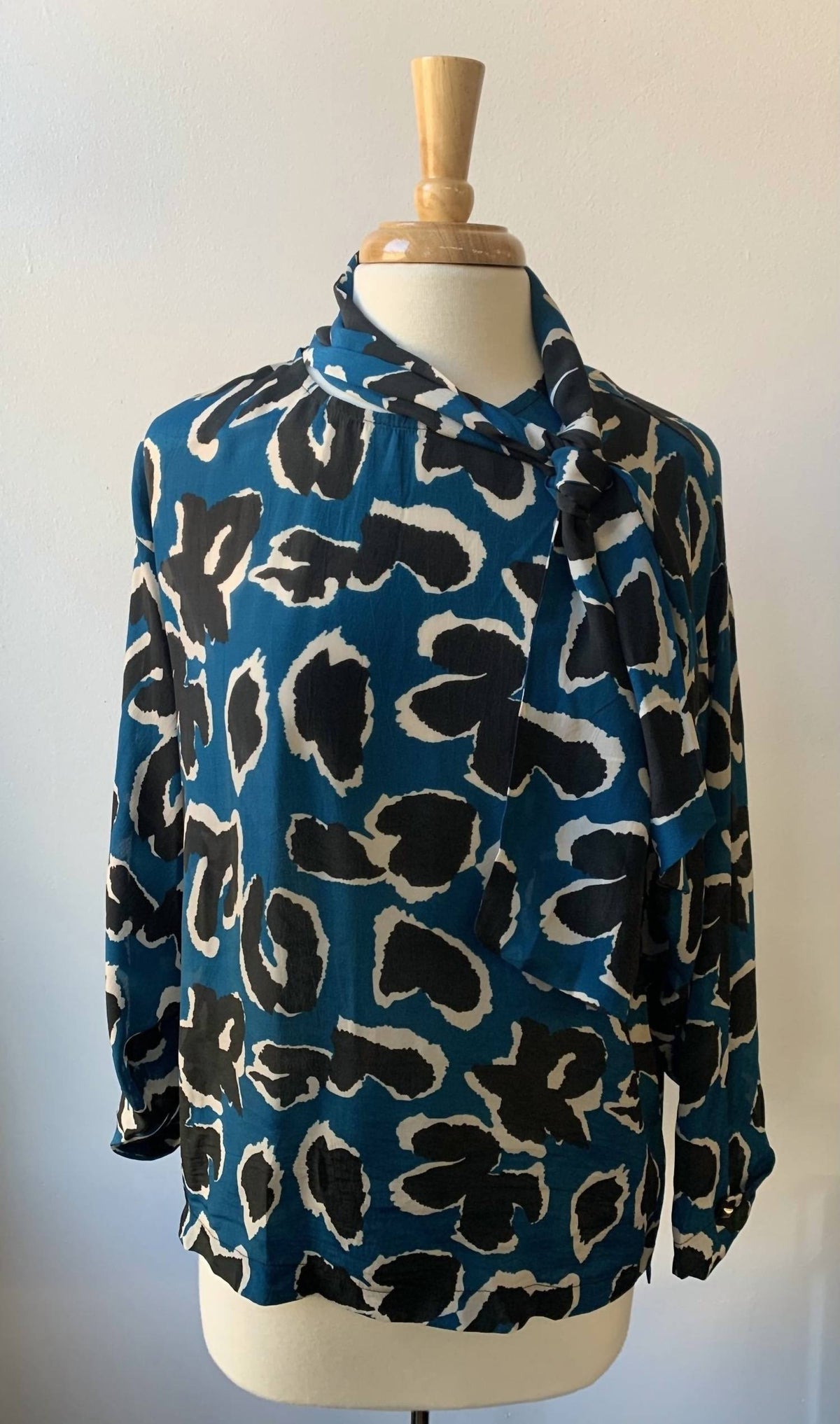 Ally Blouse