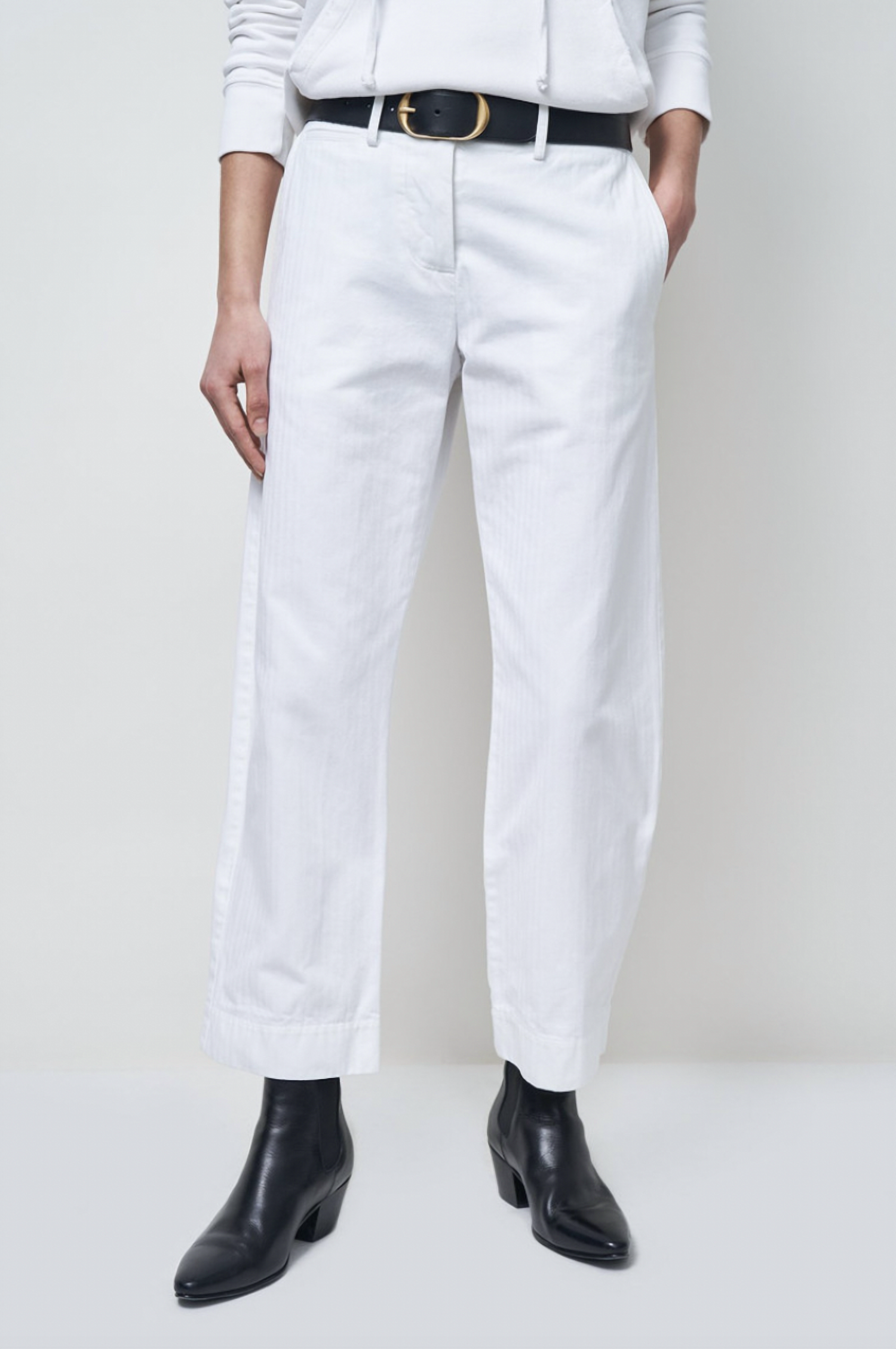 NILI LOTAN TOMBOY PANT WITH CUFF in white - women's pants