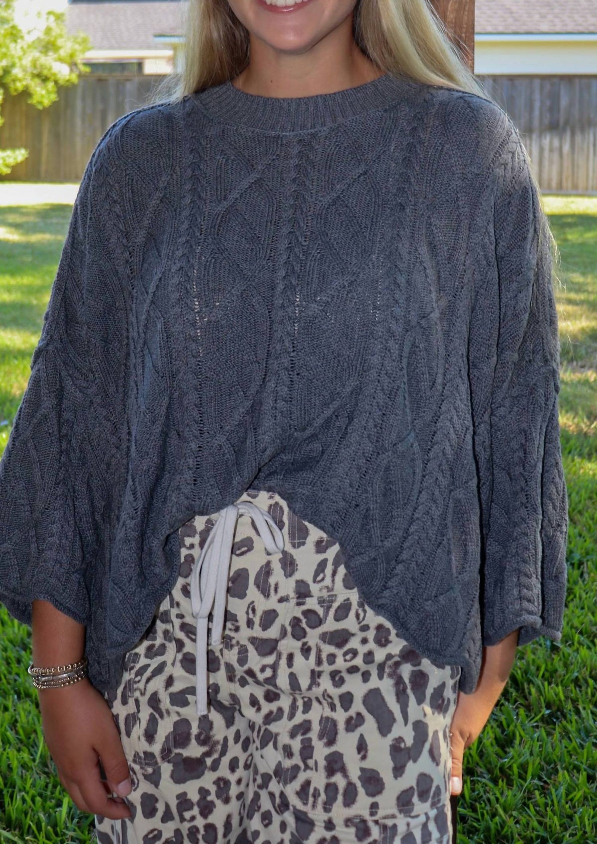 Tres Bien - Knit Sweater Top