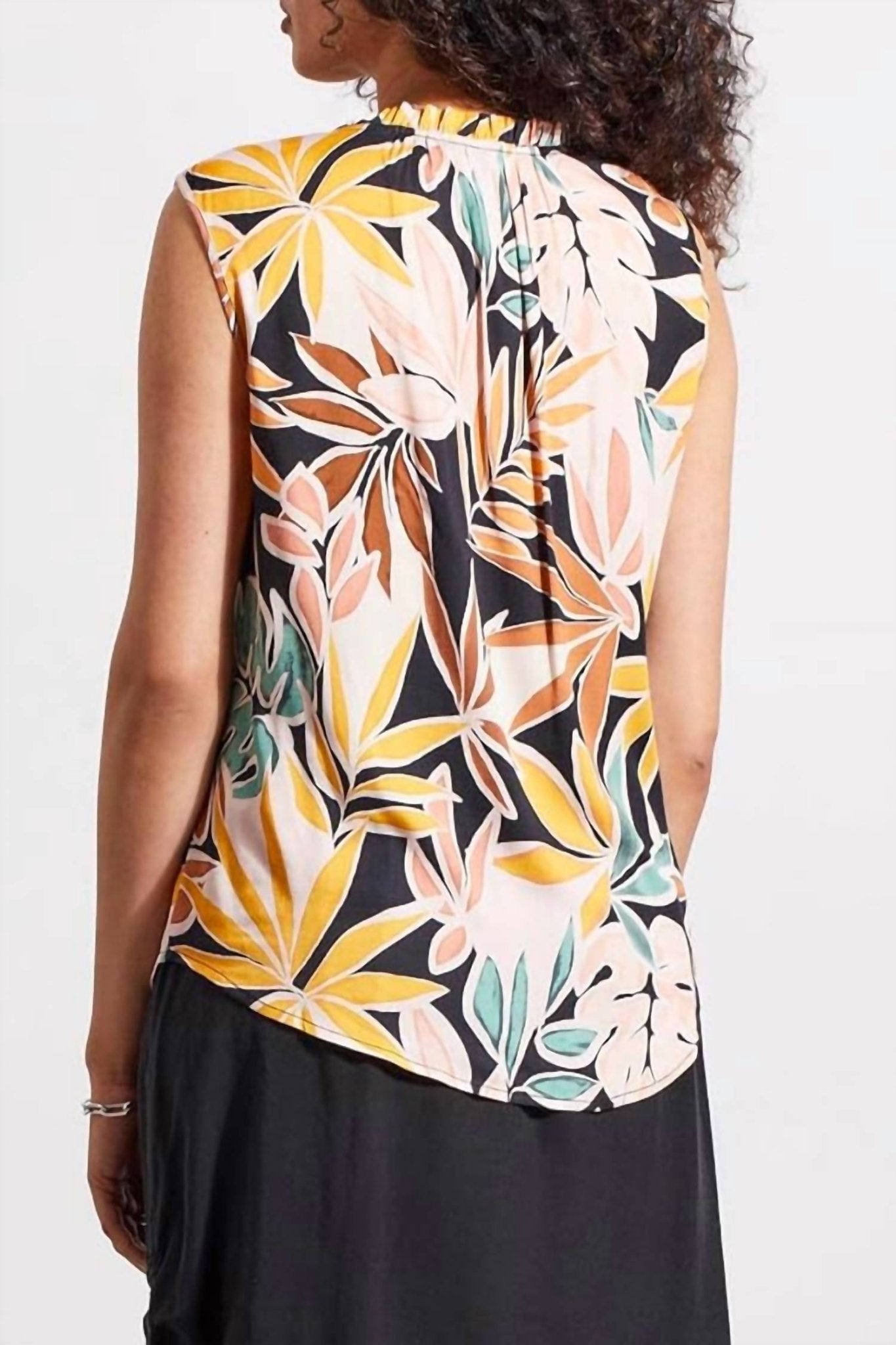 Tribal - Frill Neck Blouse - blouses - clothing - floral