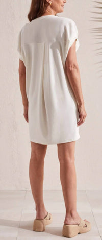 Tribal - Shift Knit Dress - clothing - collection:Graddresses(Auto) - dresses