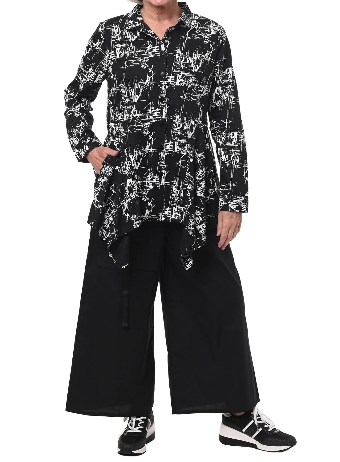 Tulip Clothing - Jennifer Tunic - black - clothing - cotton