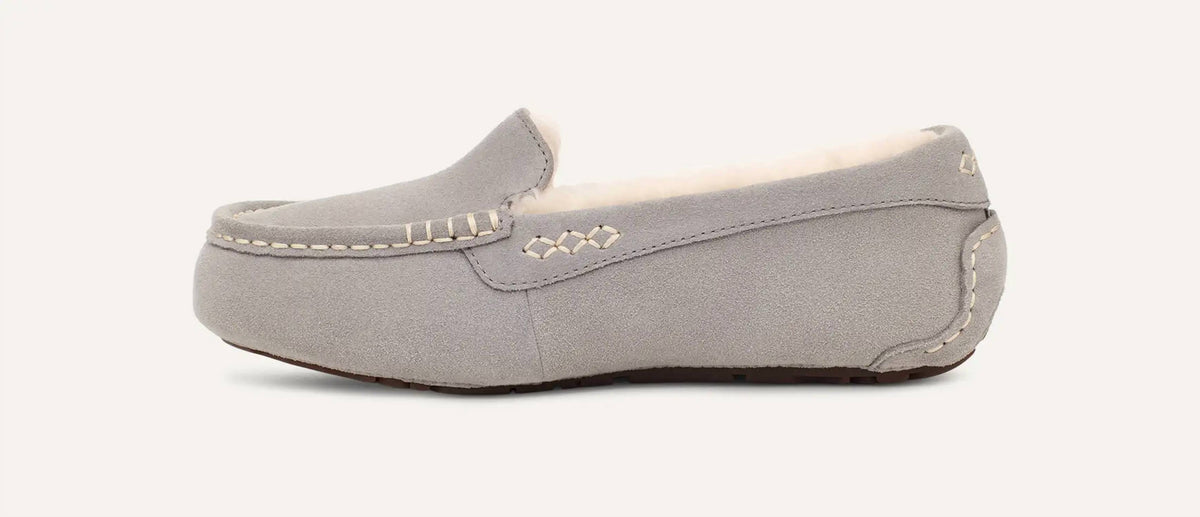 Ugg - Women's Ansley Shoe