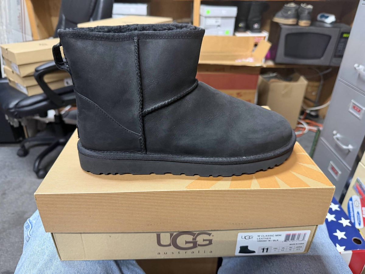 Ugg - Women's Classic Mini Leather Boot
