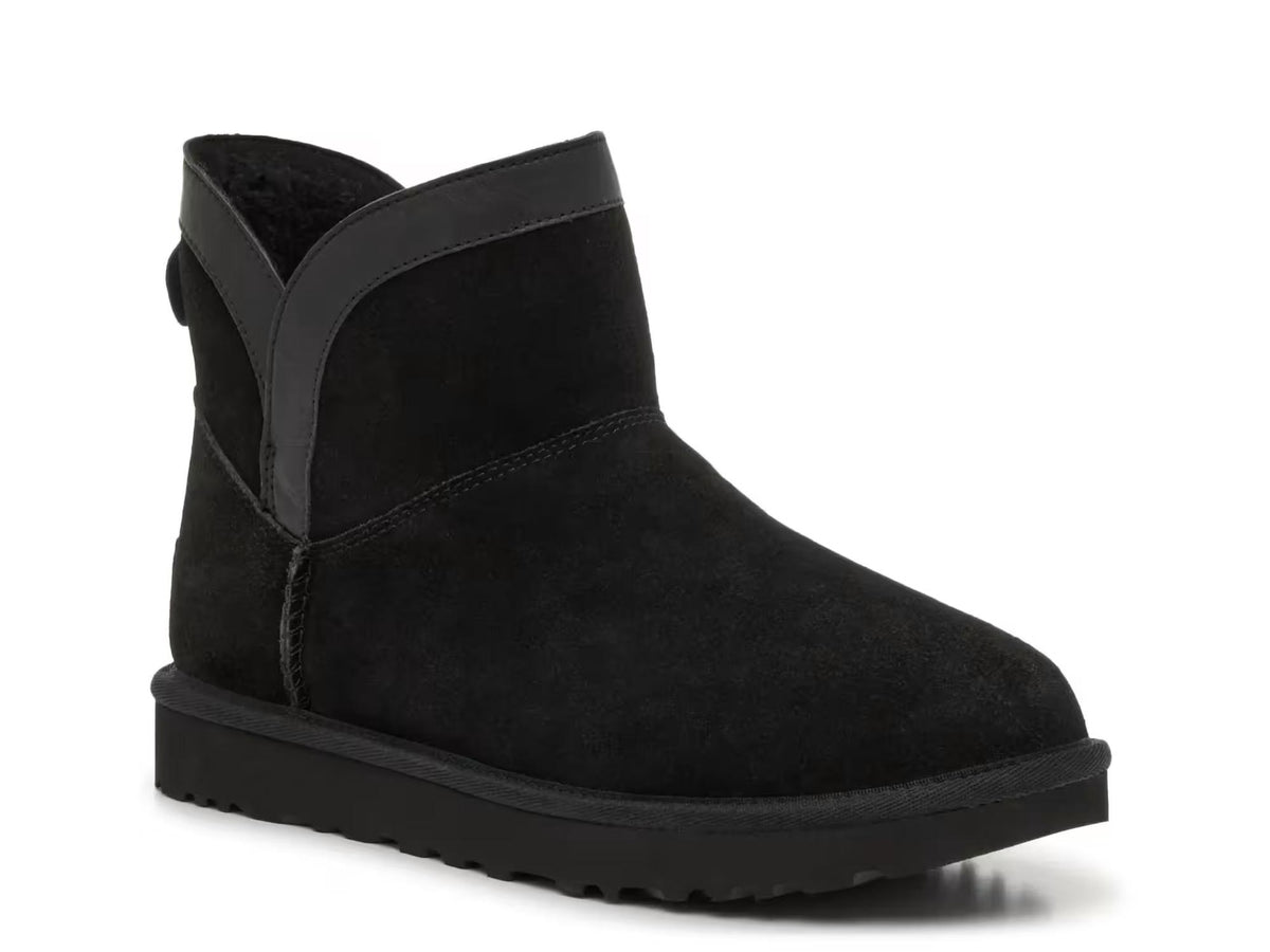 Ugg - Women's Classic Short Lunara Boot