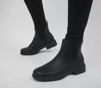 Ugg - Women's Harrison Chelsea Boot