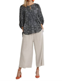Umgee - Babydoll Keyhole Blouse
