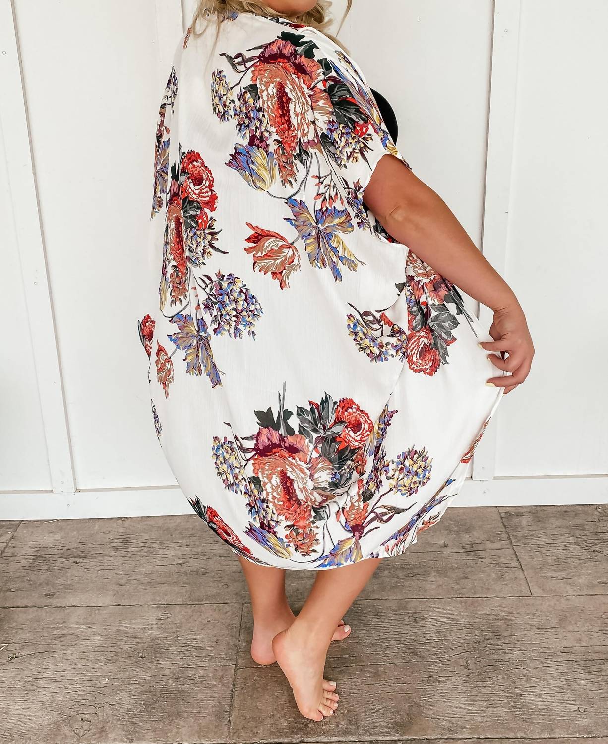 Umgee - Gadot Floral Kimono - Plus - clothing - graphic - intimates